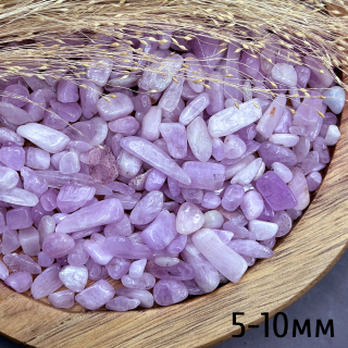 Натуральный камень Кунцит, 100г