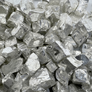 Стеклянная крошка Exclusive Silver, крупная, 100г